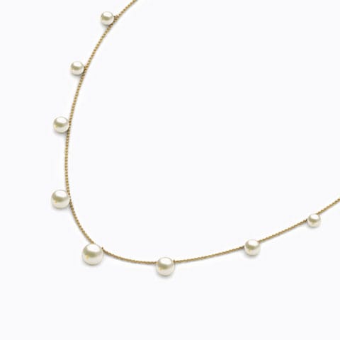 Graduating Pearl Necklace Gold Necklaces 18 Karat Yellow Gold Graduating Pearl Necklace