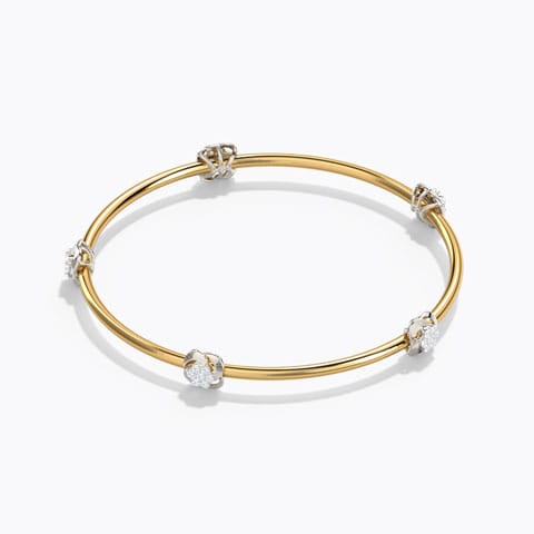 Ara Diamond Bangle