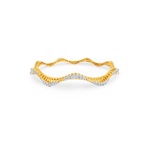 Shiny Flowing Diamond Bangle