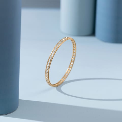 Twist Classic Diamond Bangle Twist Classic Diamond Bangle