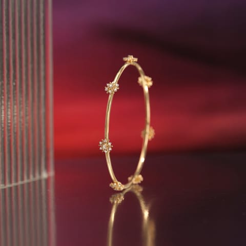 Crystal Radiance Diamond Bangle Crystal Radiance Diamond Bangle