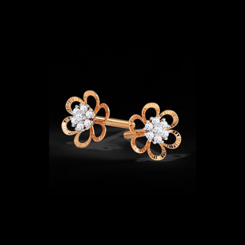 Cluster in Flower Diamond Stud Earrings