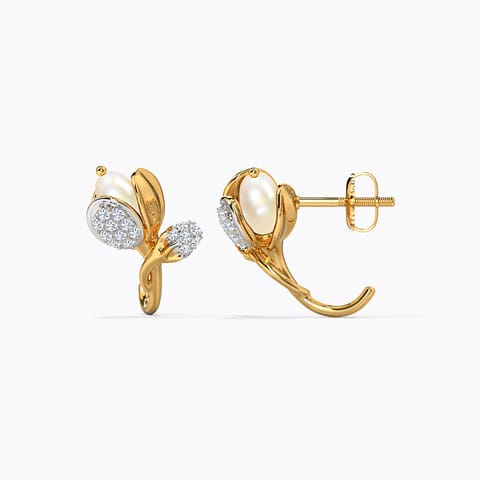 Mehek Pearl Hoop Earrings