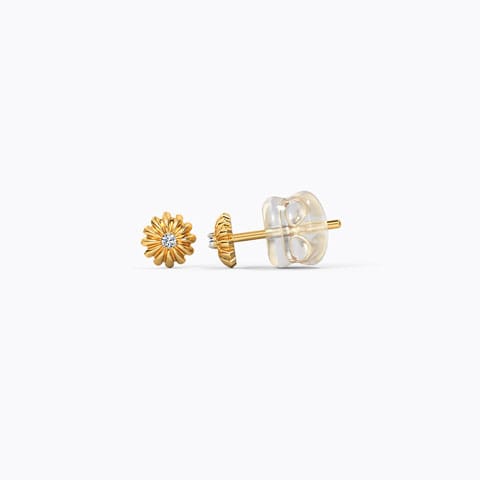 Vedanshi Floral Diamond Stud Earrings Vedanshi Floral Diamond Stud Earrings