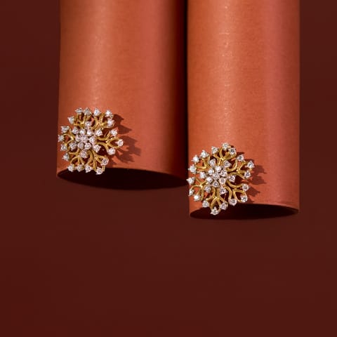 Royal Eclat Diamond Stud Earrings Royal Eclat Diamond Stud Earrings