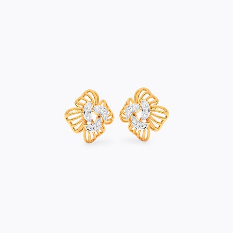 Subtle Scallop Diamond Stud Earrings Subtle Scallop Diamond Stud Earrings