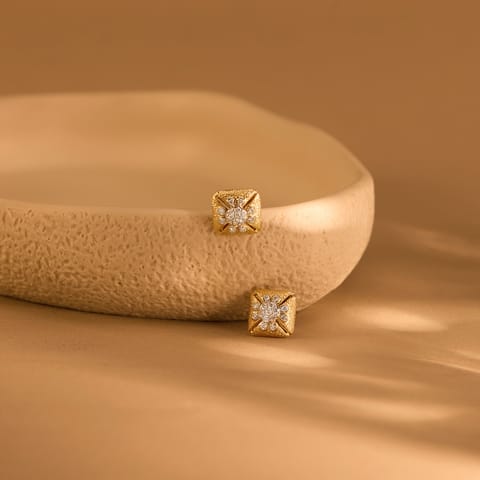 Textured Kite Diamond Stud Earrings Textured Kite Diamond Stud Earrings