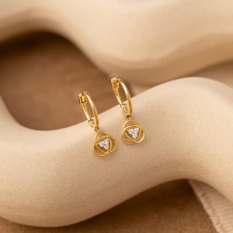 Swaying Whisk Diamond Hoop Earrings