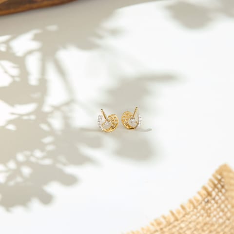 Dew Spark Diamond Stud Earrings Dew Spark Diamond Stud Earrings