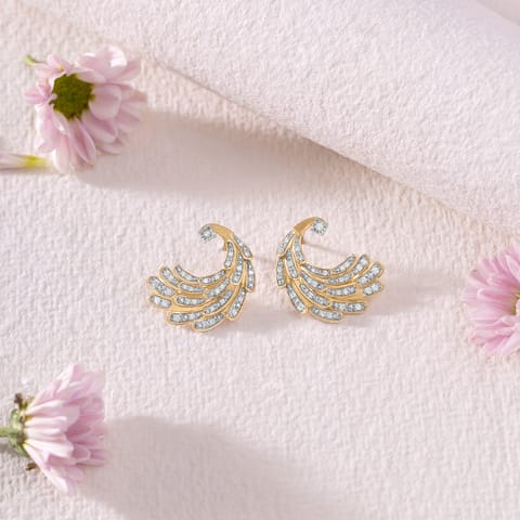 Shimmer Suave Diamond Stud Earrings