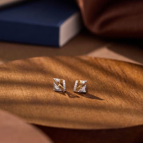 Edgy Square Diamond Stud Earrings Edgy Square Diamond Stud Earrings