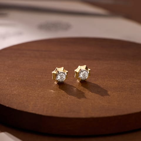 Poised Spark Diamond Stud Earrings Poised Spark Diamond Stud Earrings