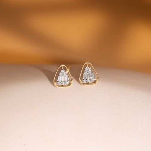 Tapered Diamond Stud Earrings Tapered Diamond Stud Earrings