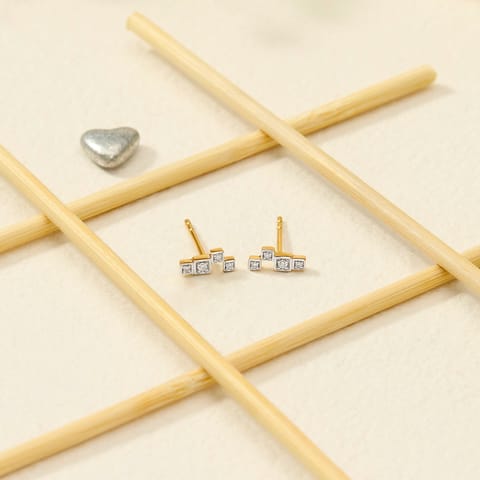 Minimal Square Diamond Stud Earrings