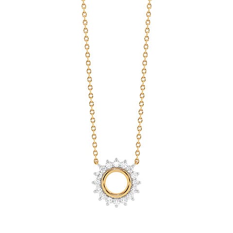 Evergreen Wreath Diamond Necklace Evergreen Wreath Diamond Necklace