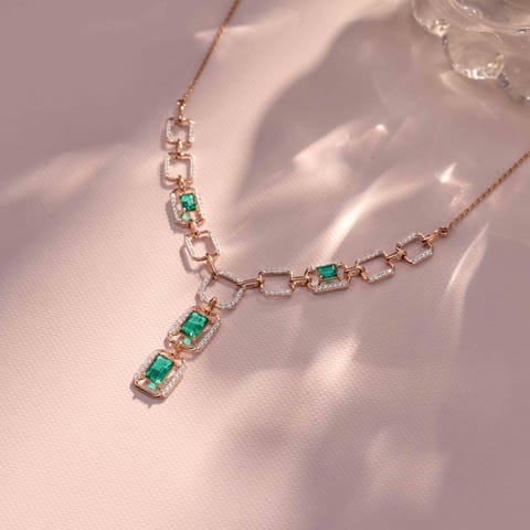 Verdant Links Gemstone Necklace