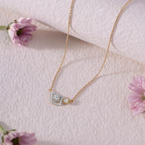Sheer Rhomb Diamond Necklace Sheer Rhomb Diamond Necklace