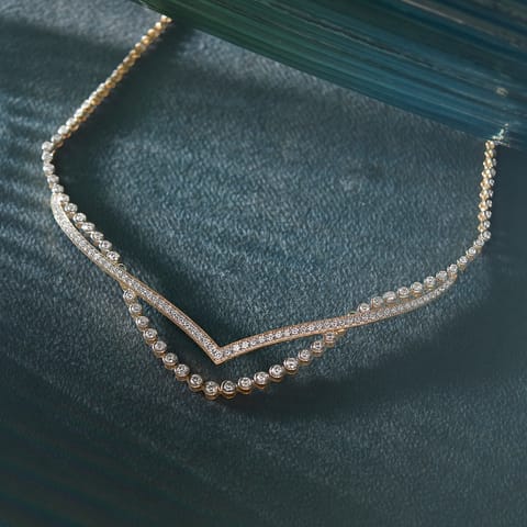 Brilliant Poise Diamond Necklace Brilliant Poise Diamond Necklace
