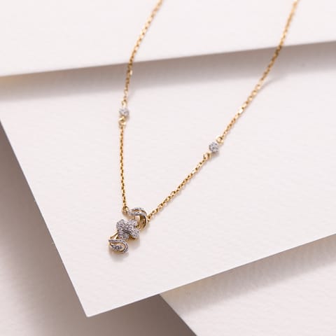 Mystical Bloom Diamond Necklace Mystical Bloom Diamond Necklace