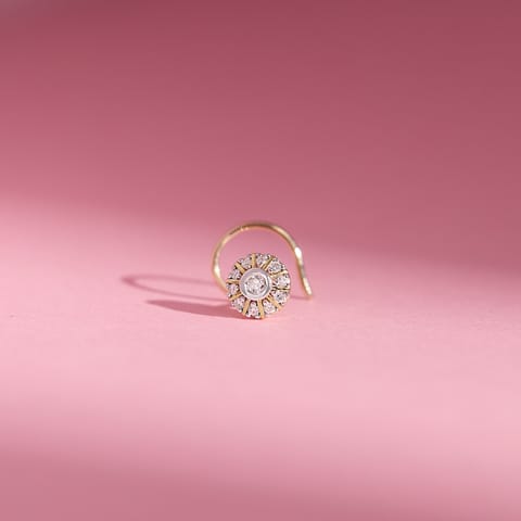 Blooming Luxe Diamond Nose Pin
