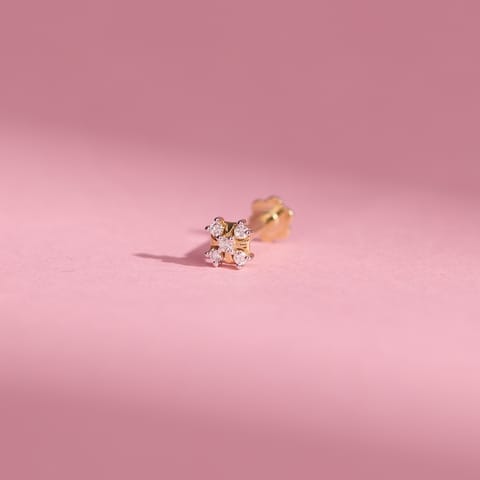 Radiant Edge Diamond Nose Pin