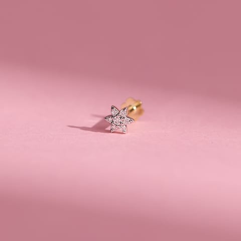 Florine Diamond Nose Pin Florine Diamond Nose Pin