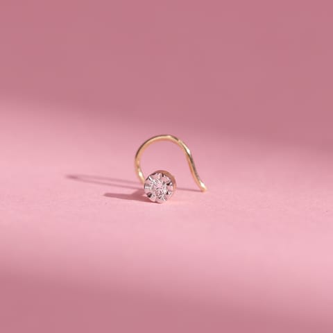 Tiny Eclat Diamond Nose Pin