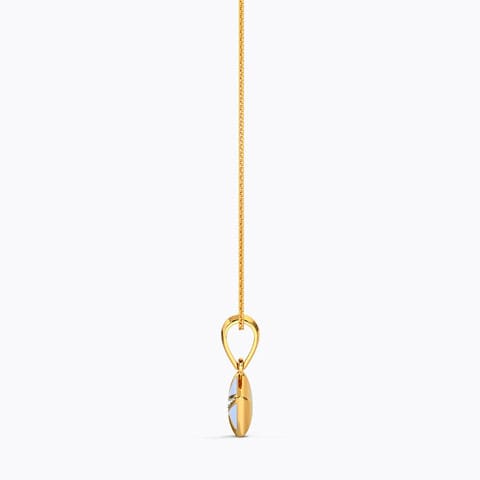 Hero Diamond Pendant Hero Diamond Pendant