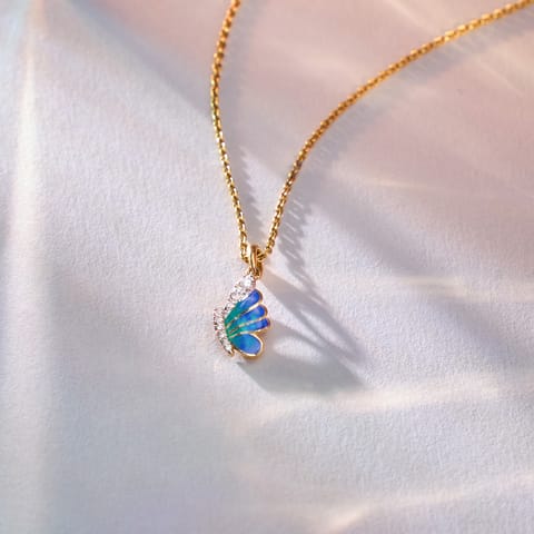 Gradient Butterfly Diamond Pendant