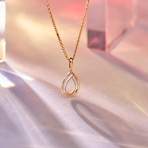 Pear Glint 9KT Diamond Pendant