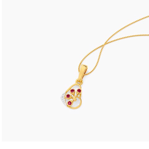 Red Gleam 9KT Gemstone Pendant