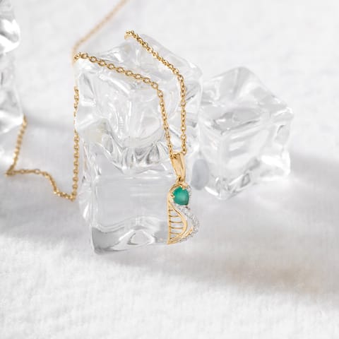 Green Glint Gemstone Pendant Green Glint Gemstone Pendant