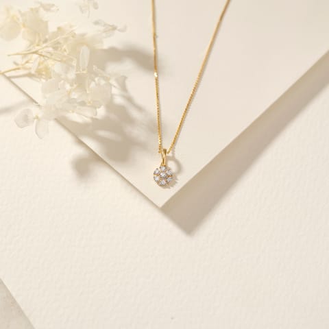 Seven Glow Diamond Pendant Seven Glow Diamond Pendant