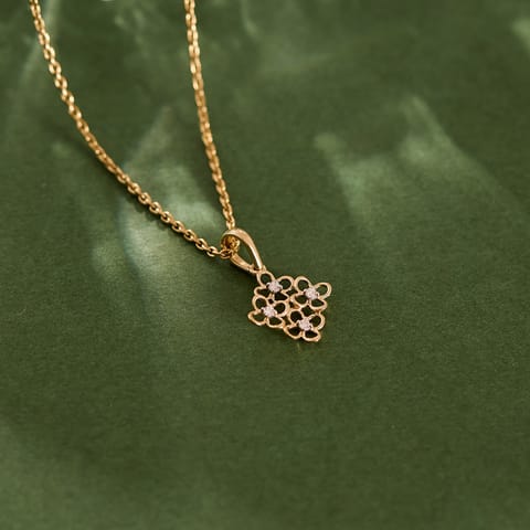 Quad Clover Diamond Pendant Quad Clover Diamond Pendant