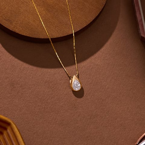 Teardrop Pav�iamond Pendant