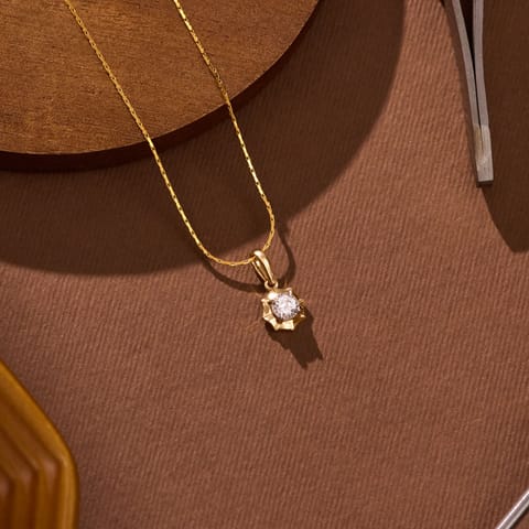 Poised Spark Diamond Pendant Poised Spark Diamond Pendant