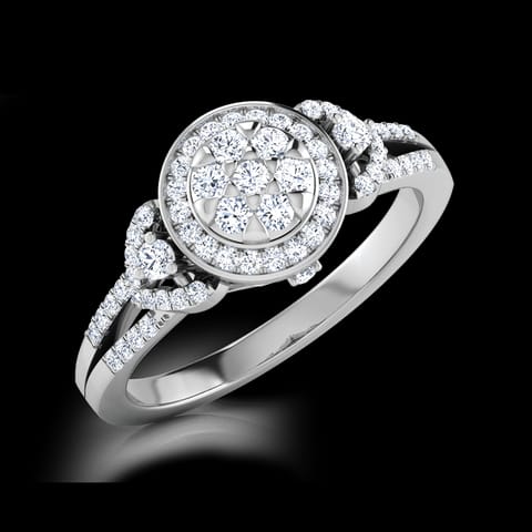 Becky Halo Diamond Ring
