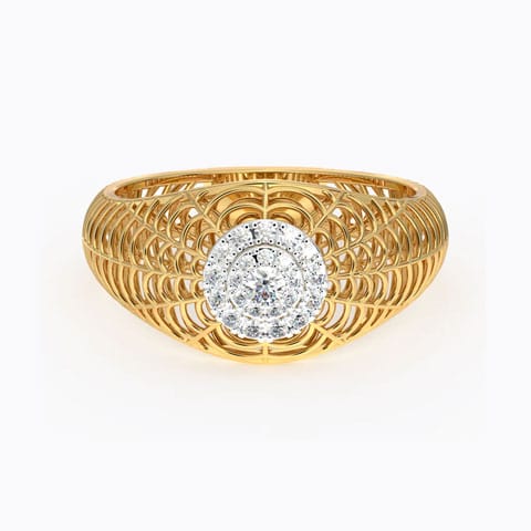 Elaborate Mesh Cocktail Diamond Ring