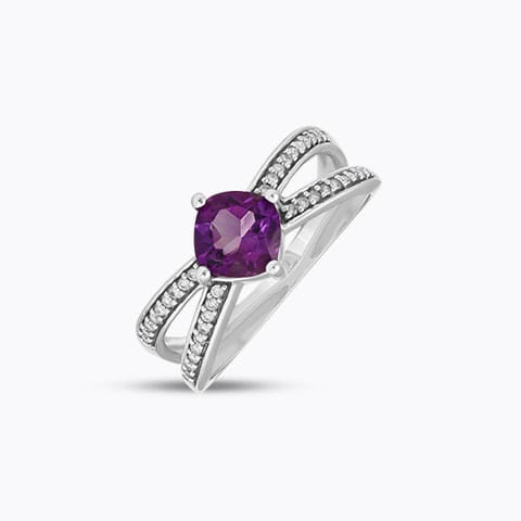 Glittering Amethyst Diamond Ring