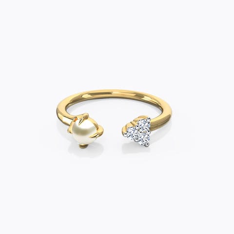Pearl Spade Diamond Ring Pearl Spade Diamond Ring