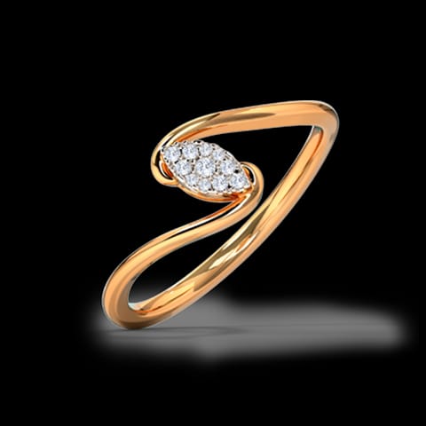 Classic Petal Diamond Ring Classic Petal Diamond Ring