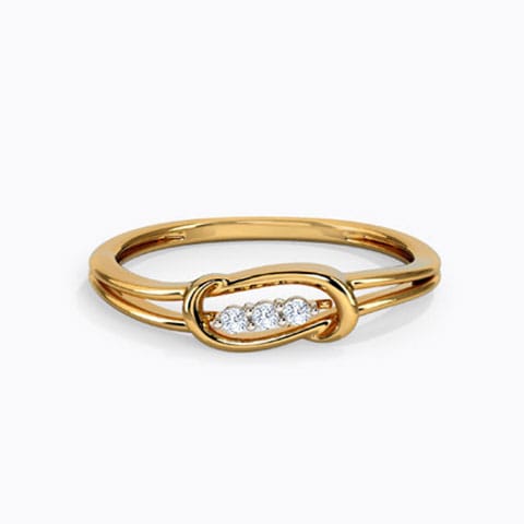 Sleek Interlaced Diamond Ring Sleek Interlaced Diamond Ring