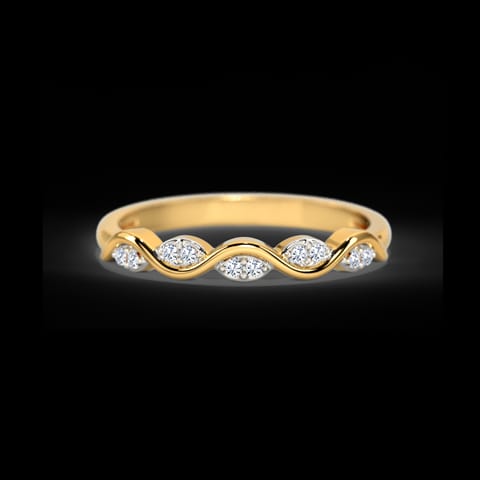 Isabella Wavy Diamond Band Isabella Wavy Diamond Band