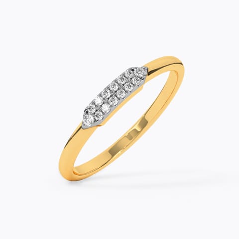 Luminous Linear Diamond Ring