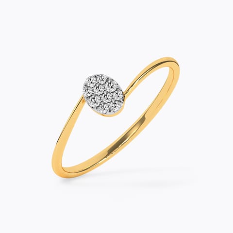 Oval Gleams Diamond Ring Oval Gleams Diamond Ring