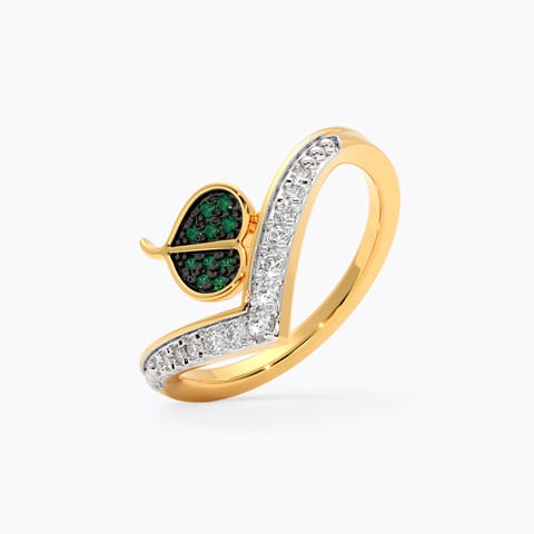 Peepal Green Stone Vanki Diamond Ring Peepal Green Stone Vanki Diamond Ring