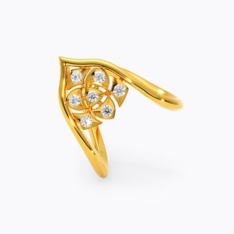 Sikku 22k Gold and Diamond Vanki Ring Sikku 22k Gold and Diamond Vanki Ring