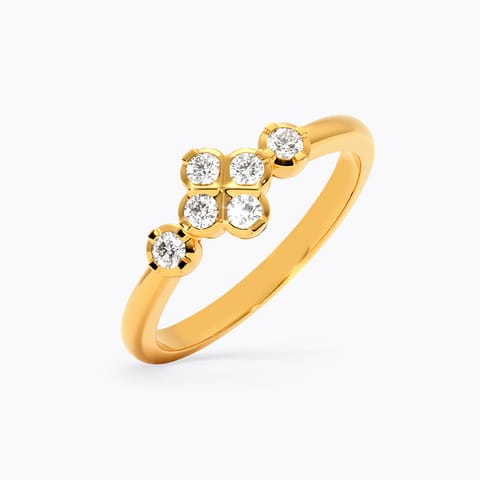 Ciriya 22k Gold and Diamond Ring Ciriya 22k Gold and Diamond Ring