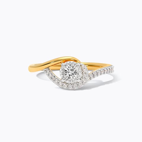 Trendy Curve Diamond Ring