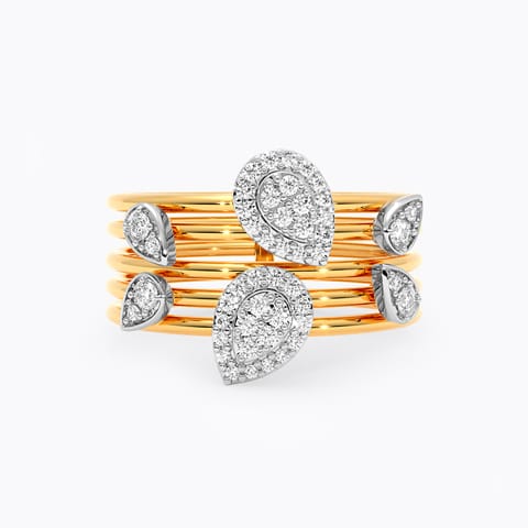 Clustered Elegance Diamond Ring Clustered Elegance Diamond Ring
